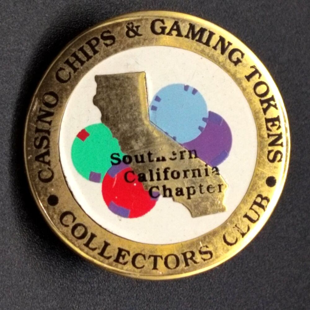 Casino Chips & Gaming Tokens Collectors Club Lapel Pin 1" Gold Enamel